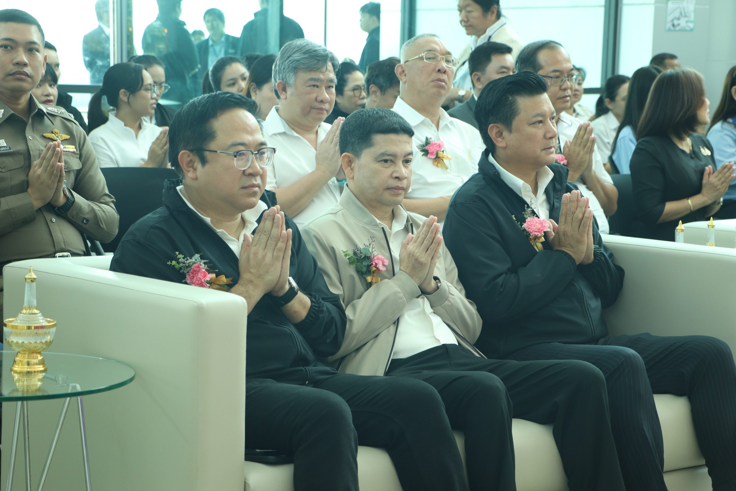 กนอ.โดยสำนักงานนิคมอุตสาหกรรม Smart Park จัดงานทำบุญถวายภัตตาหารเพล เนื่องในโอกาสเปิดอาคารสำนักงานนิคมอุตสาหกรรม Smart Park (สน.SP )