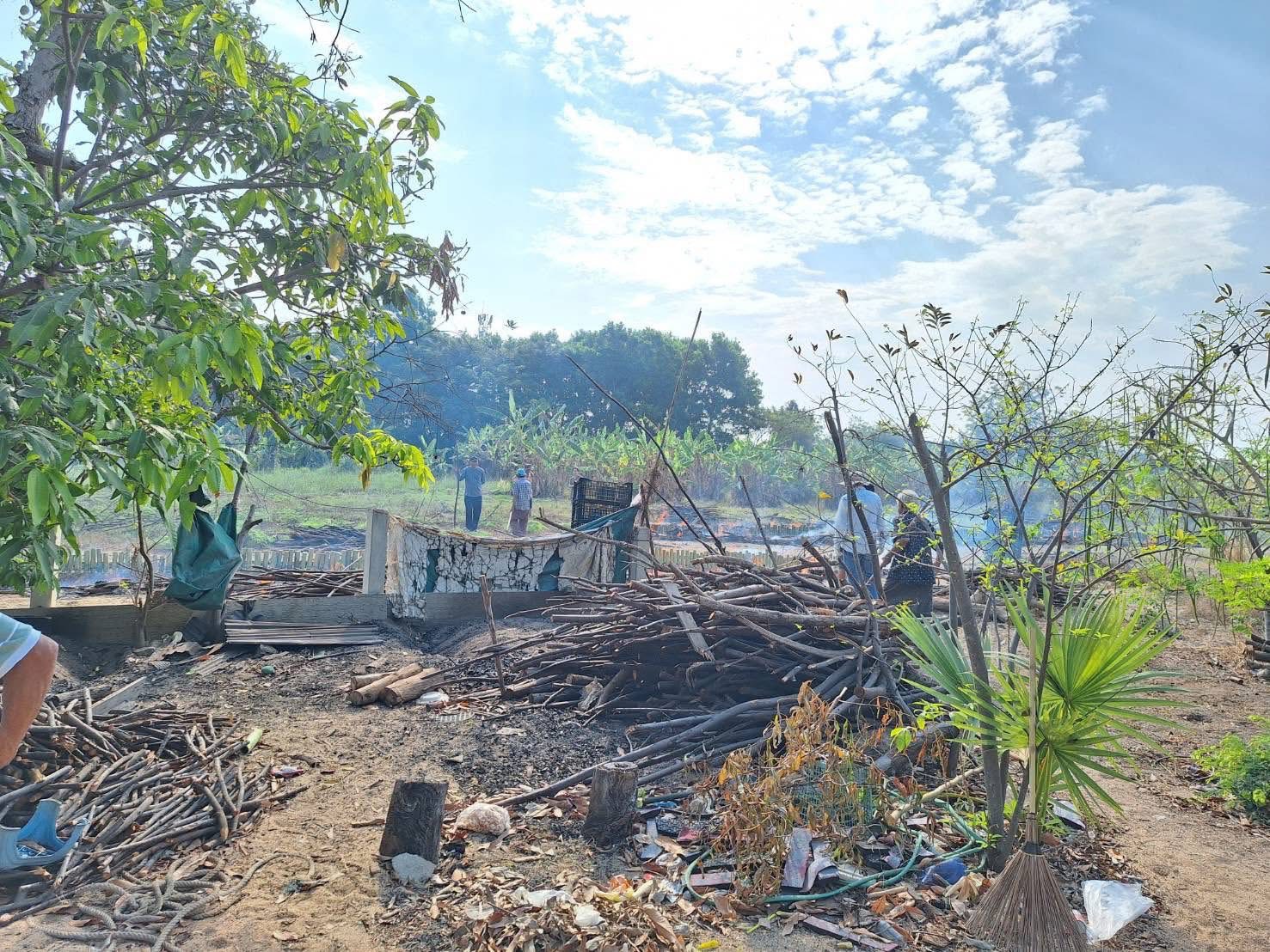 สทร. สนับสนุนประเพณีบุญข้าวหลามชุมชนหาดสุชาดา