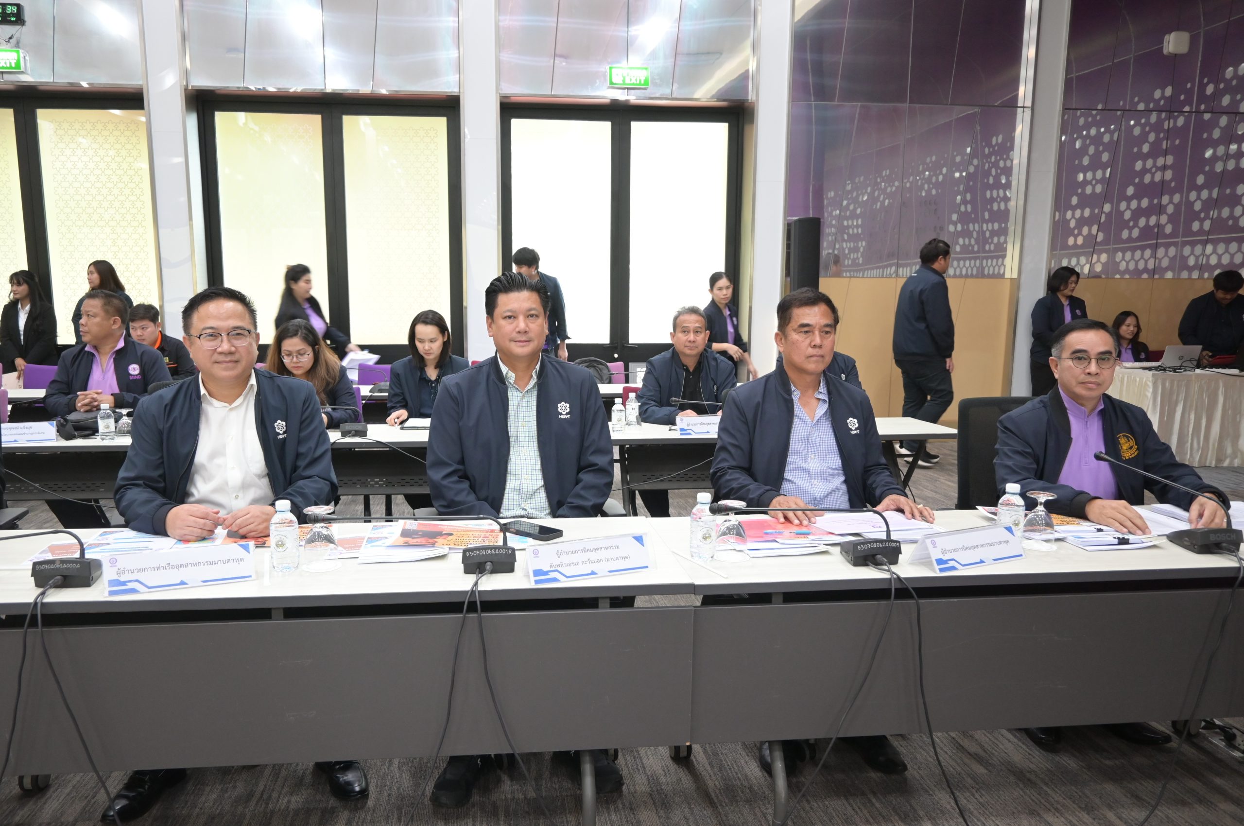 ผู้ว่าราชการจังหวัดระยอง มอบนโยบายการพัฒนา และกำกับดูแลภาคอุตสาหกรรมของจังหวัดระยอง